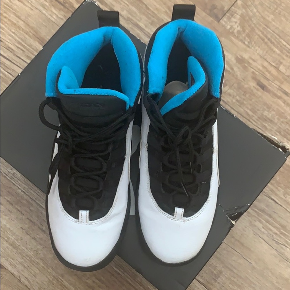 2014 Powder Blue 10’s 🔥